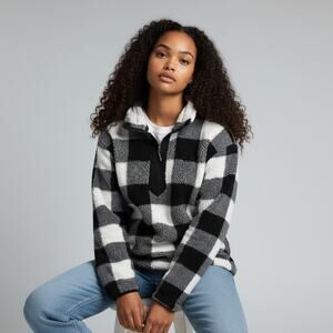 Women’s BKE Buckle Black White Gray Plaid Fleece 1/4 Zip Sweater Size Small